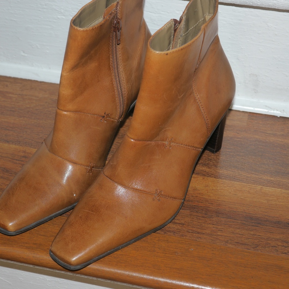 Leather boots